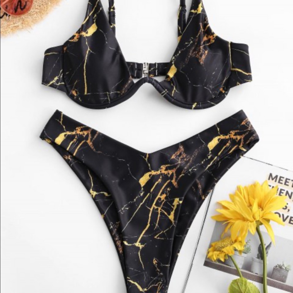 Zaful black marble bikini NWT